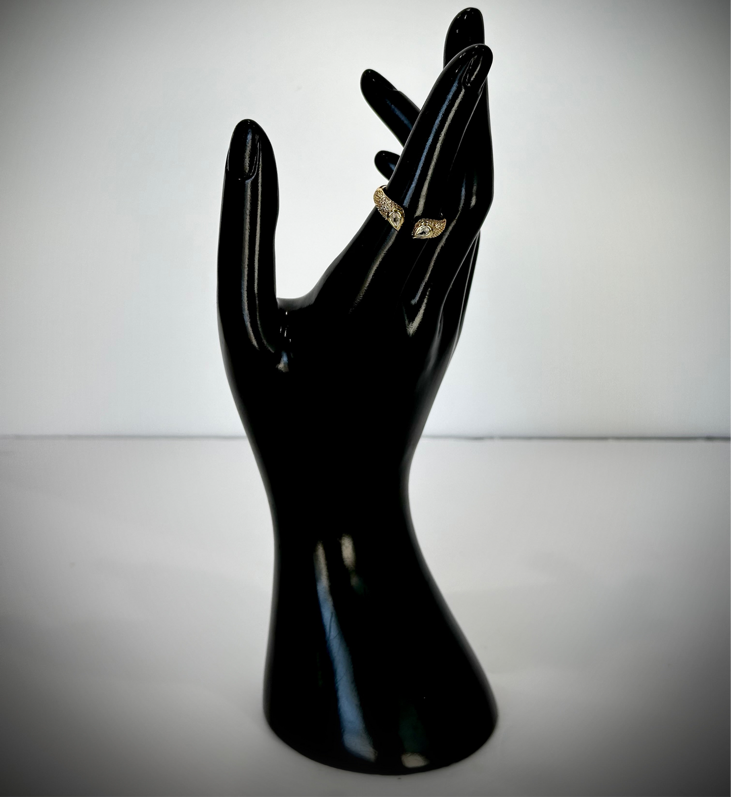 Au Pear Ring