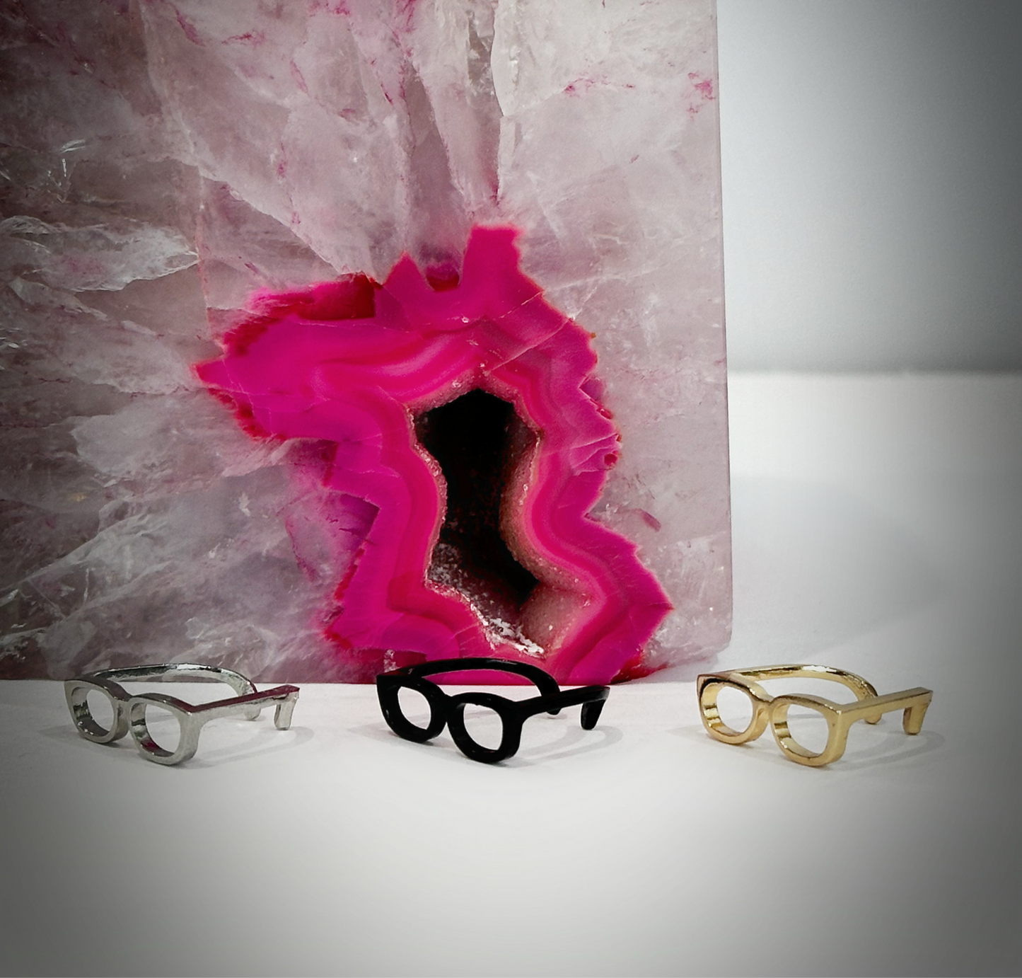 Frames Ring